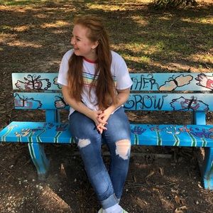 Meet your Posher, Chloe